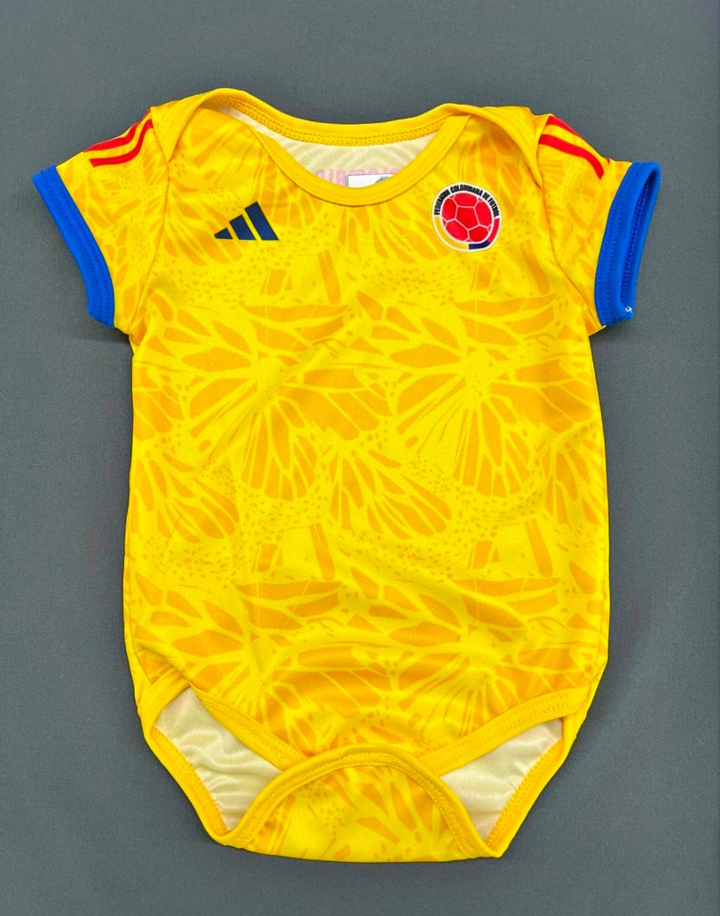 Body para Bebé Selección Colombia 🇨🇴 – Suave, Cómodo y con Estilo